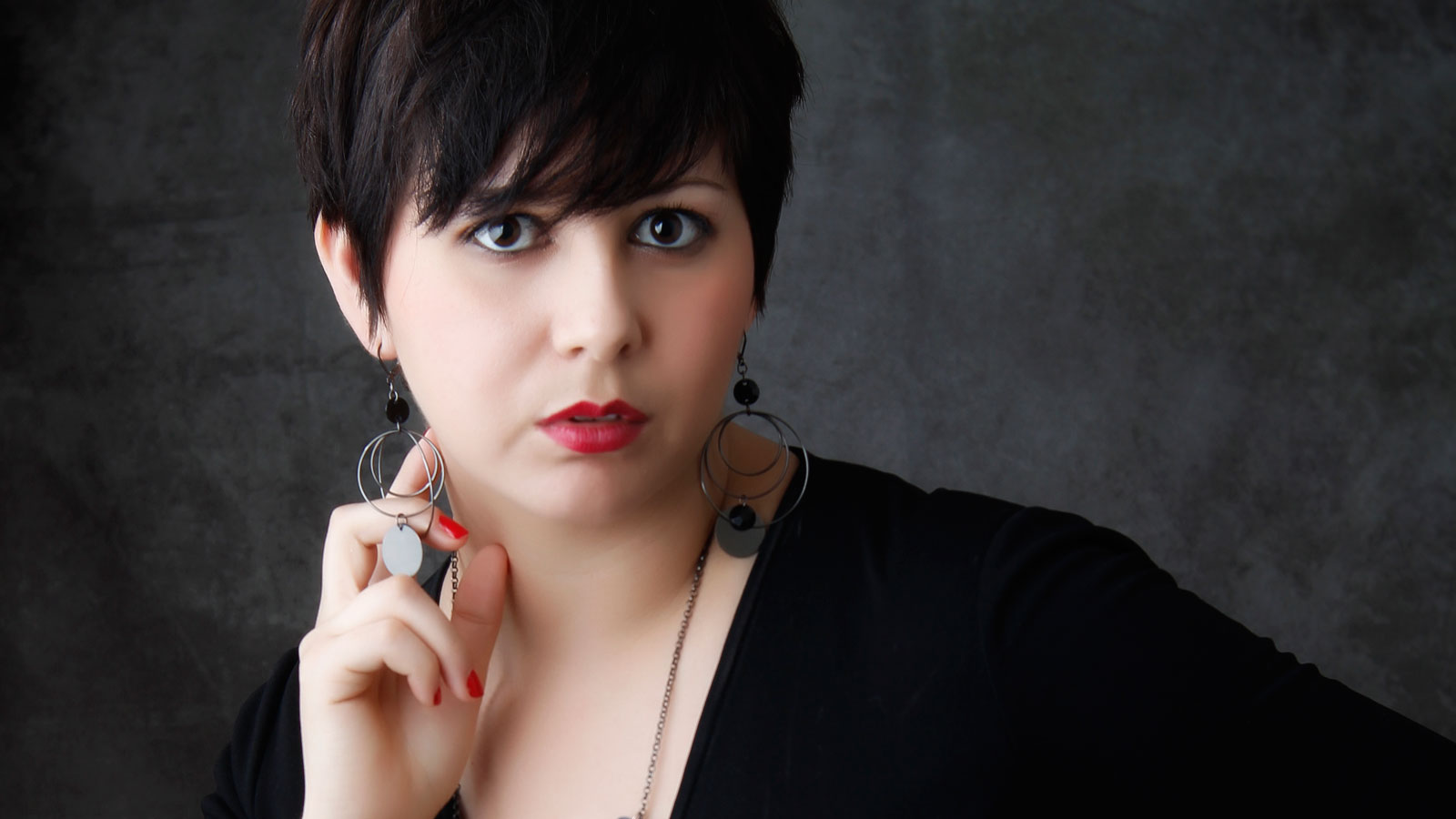 Shooting Portraits with FourSquare’s 48-inch Softbox