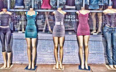 Thursday Vibes: Photographing Mannequins in ABQ