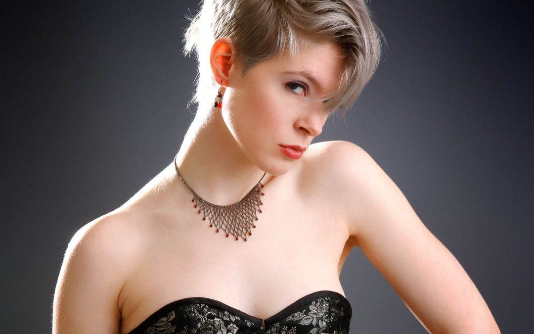 Some Thoughts on Shooting Portraits on Seamless Paper