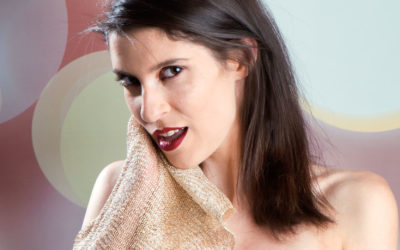 In Studio: How I Shoot Through a Pose