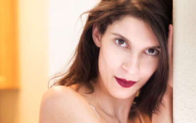 A Good Mirrorless Lens for Boudoir Photography
