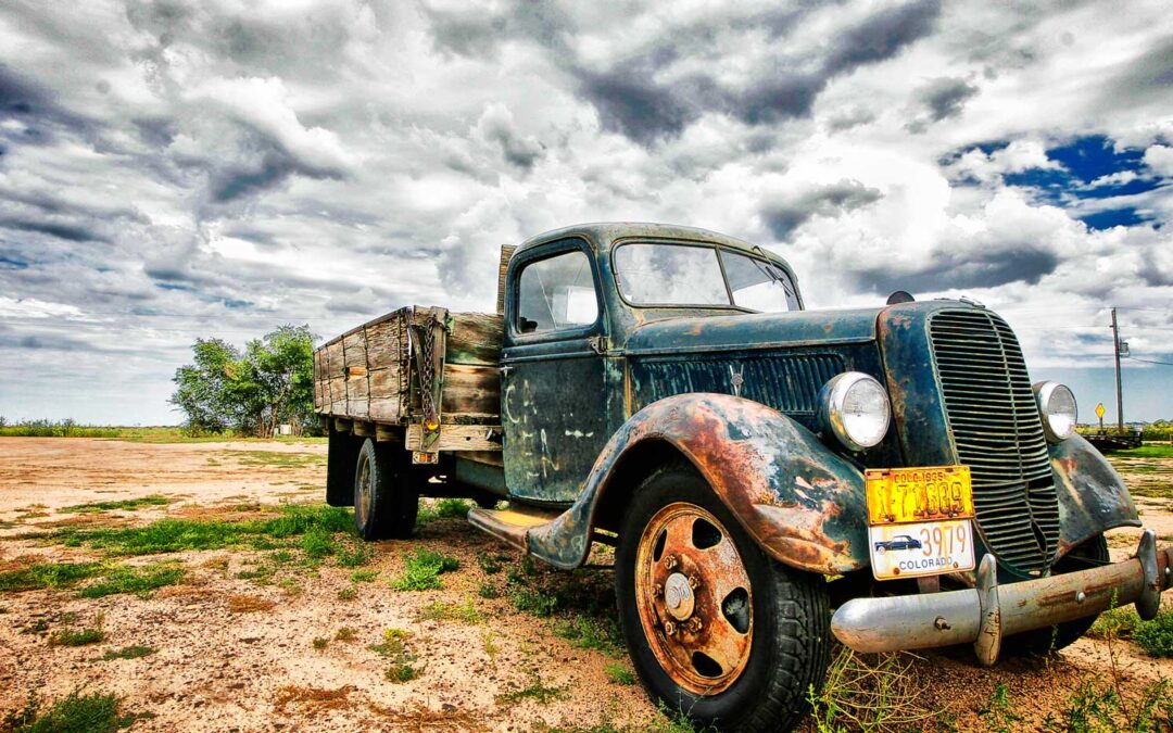 Wheel Wednesday: Old Truck on the Plains