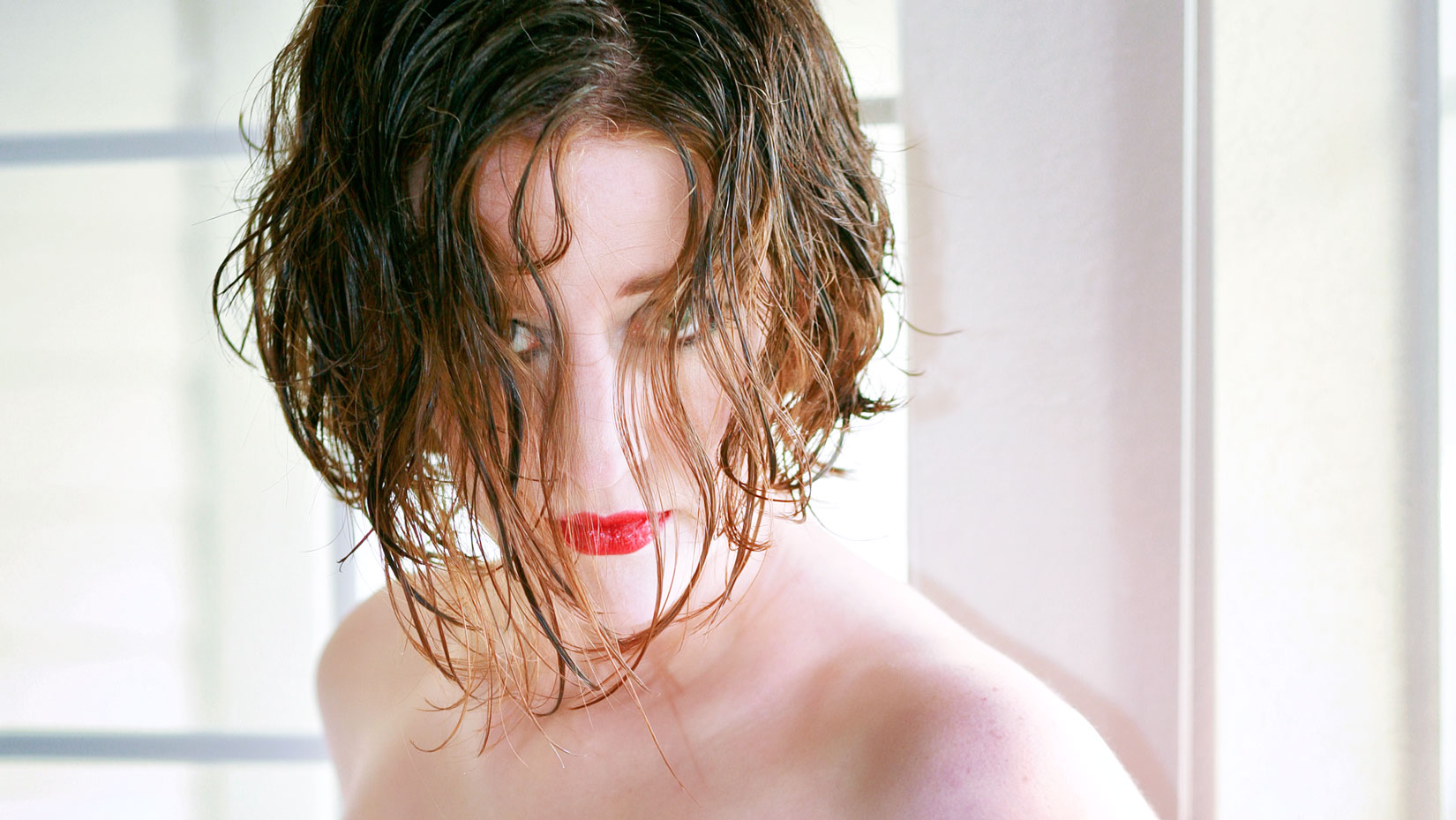 Creating Available Light Glamour in High Key