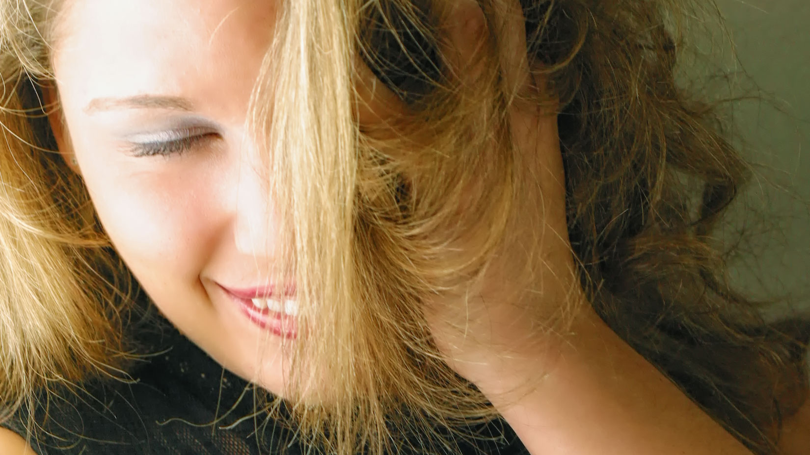 Shooting Glamour Photography with Window Light