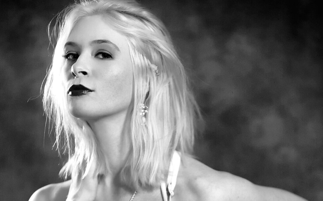 Simultaneous Monochrome & Color Portraiture